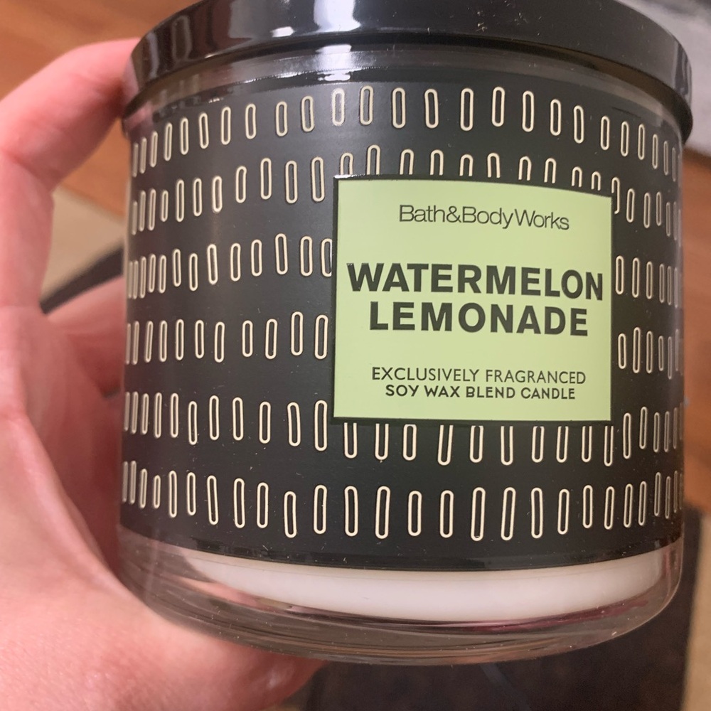 Bath & Body Works Black Scented Candle